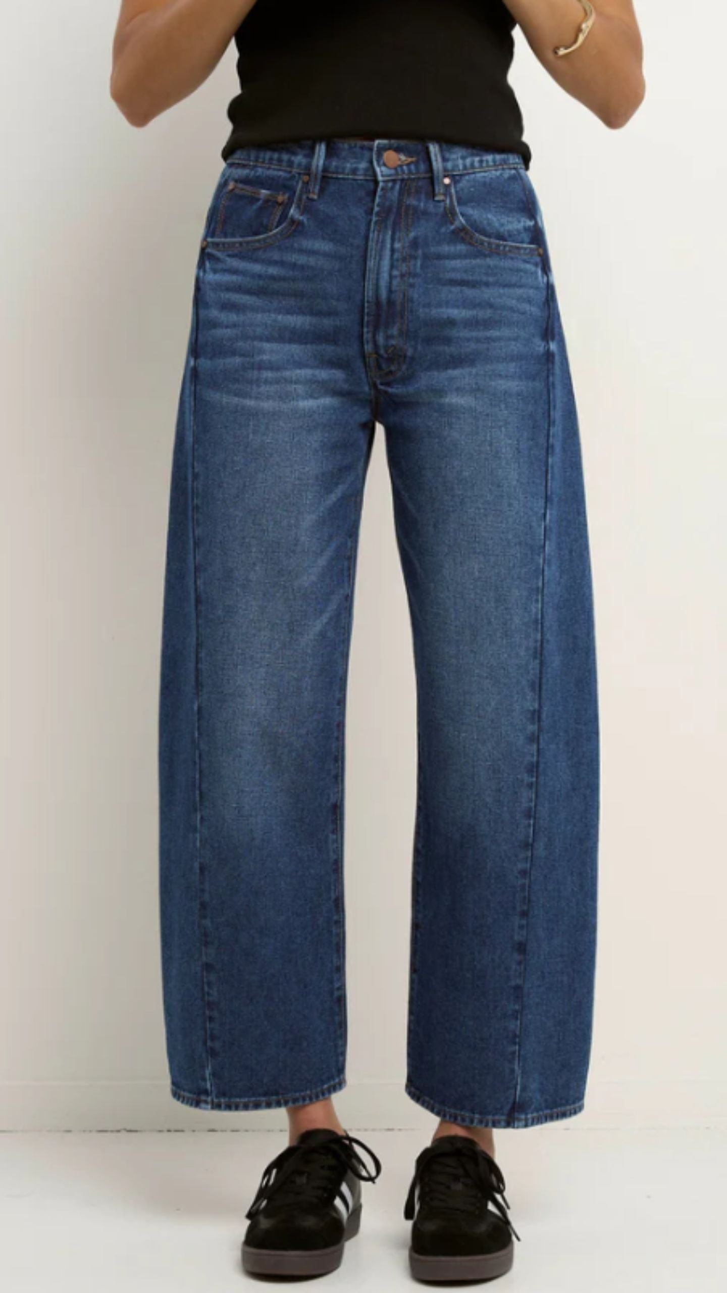 Varsity Forward Seam Barrel Jeans