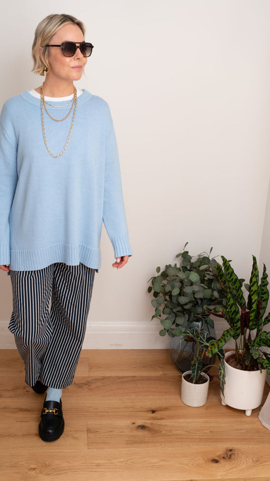 Willow Oversized Pullover - Pale Blue