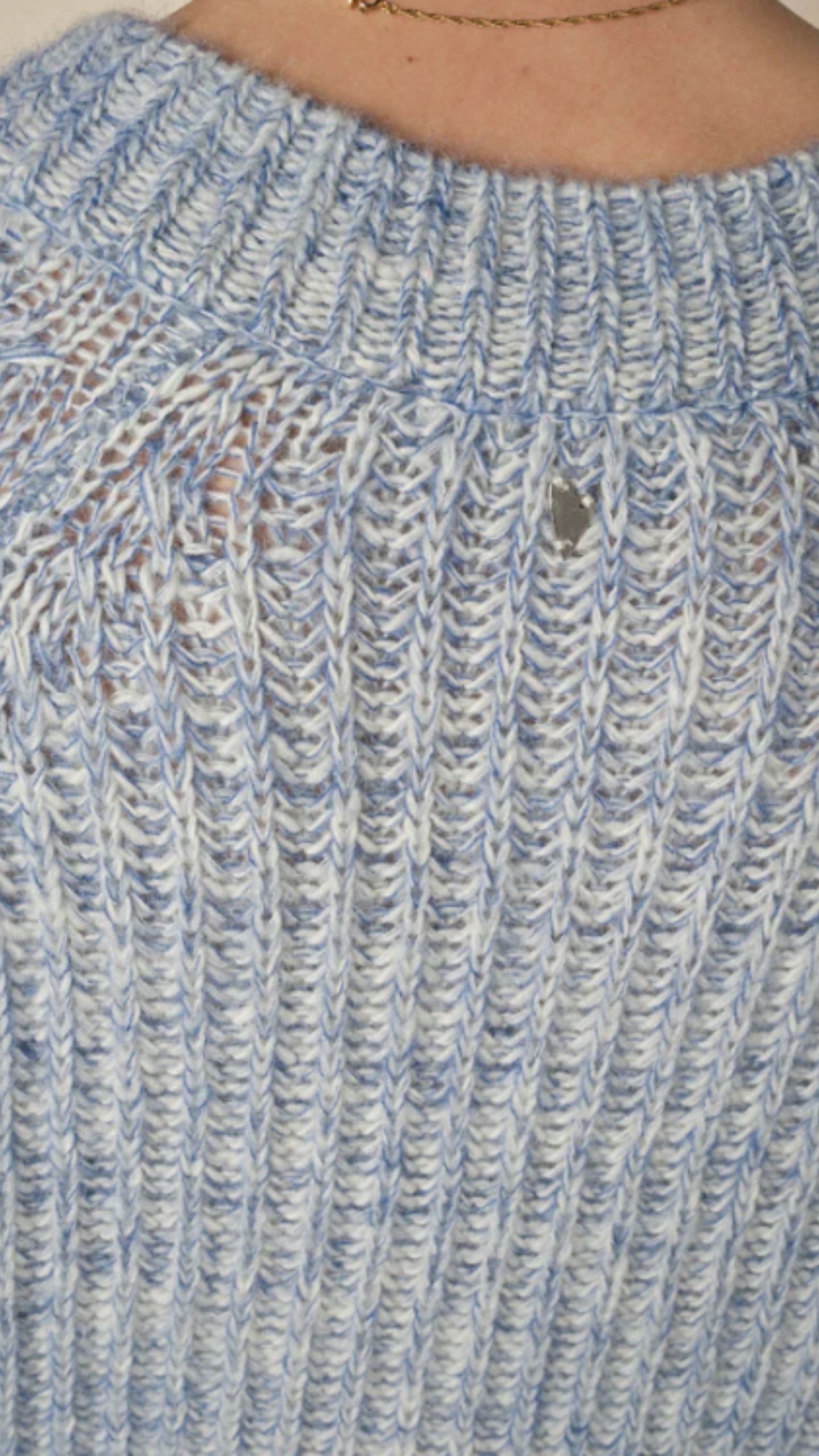Jaylin V-Neck Knit