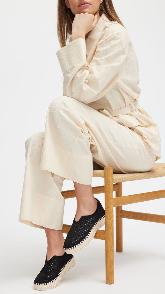 Microfiber Tulip Shoe Low Sole