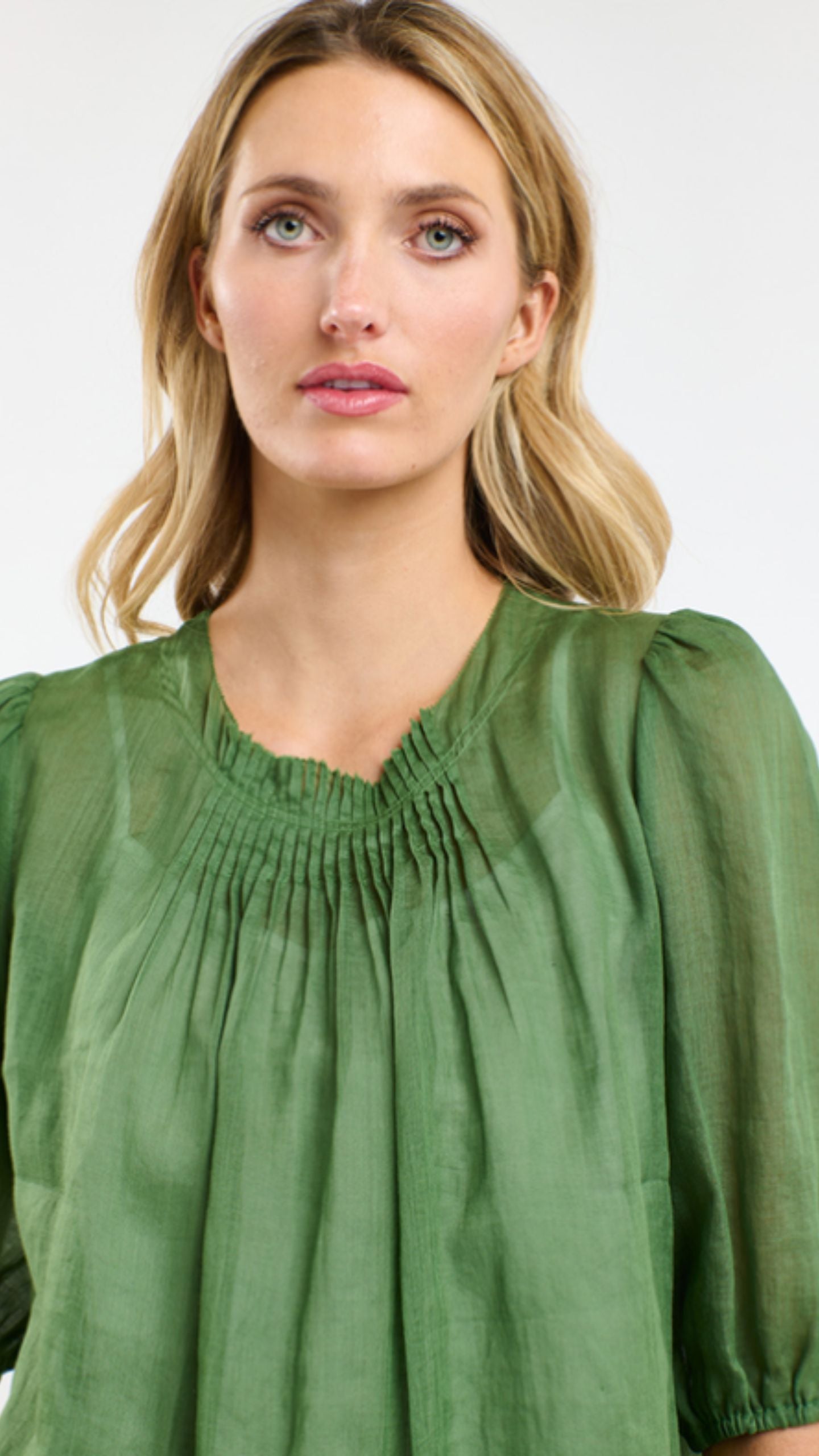 Ariel Pintuck Top