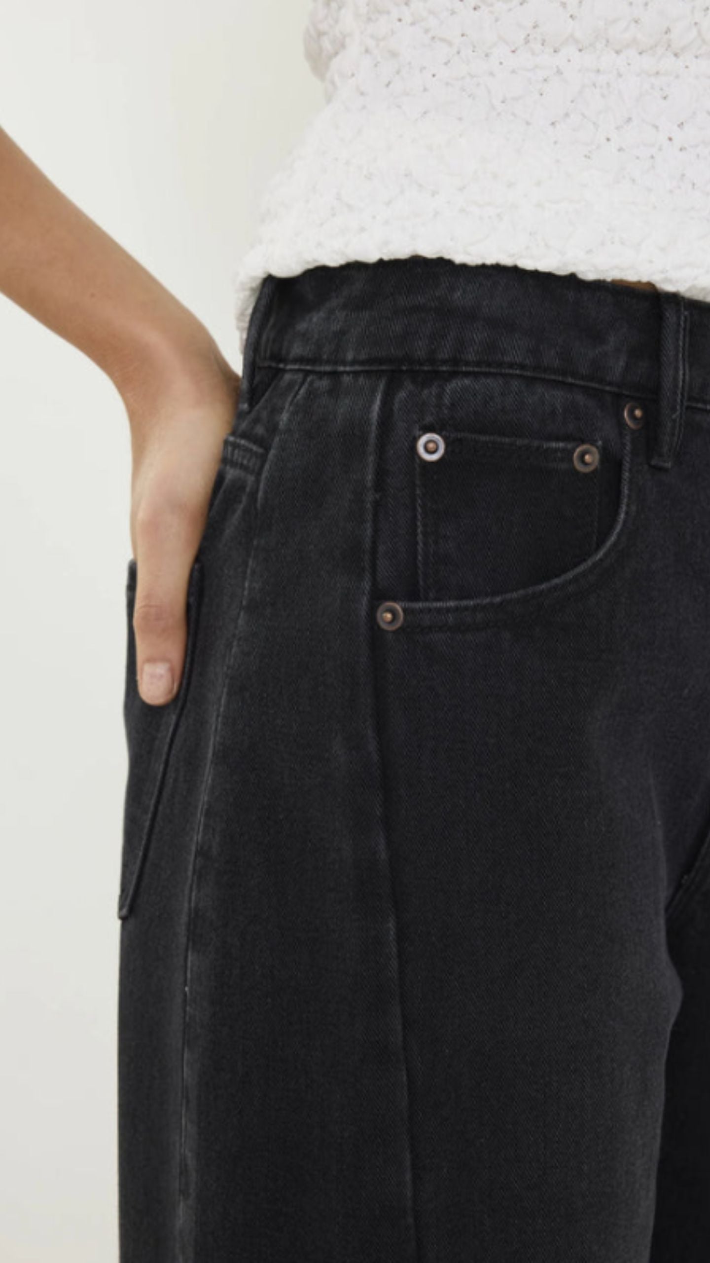 Varsity Forward Seam Barrel Jeans