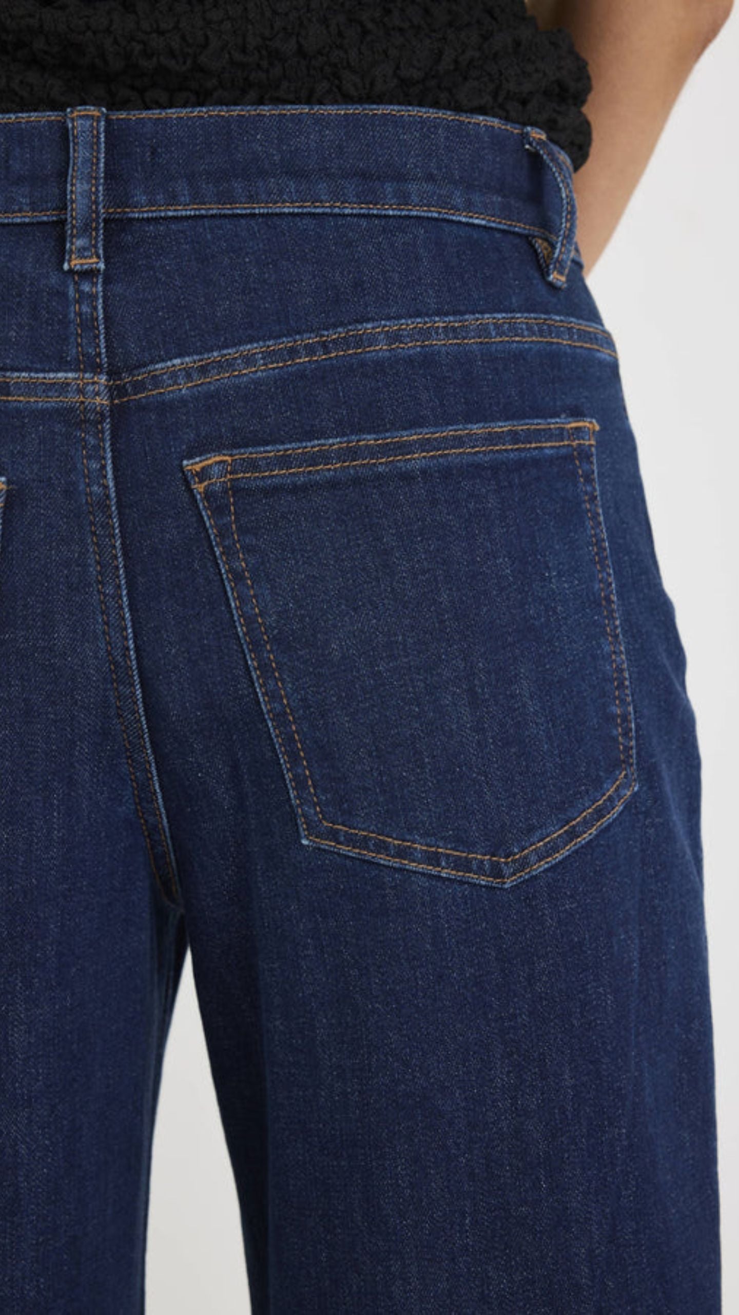 Graduate Stretch Barrel Jeans