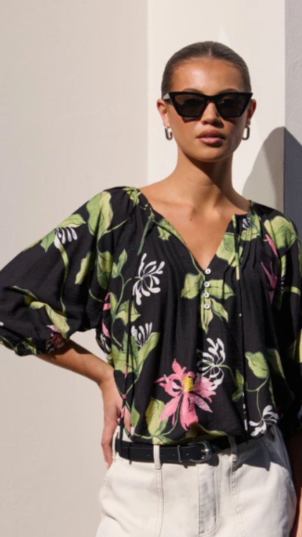 Refine Black Blush Floral Pintuck Front Mid Sleeve
