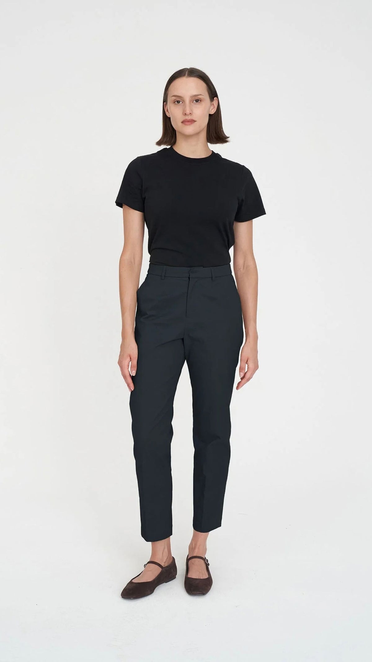 Classic Slim Ankle Pant
