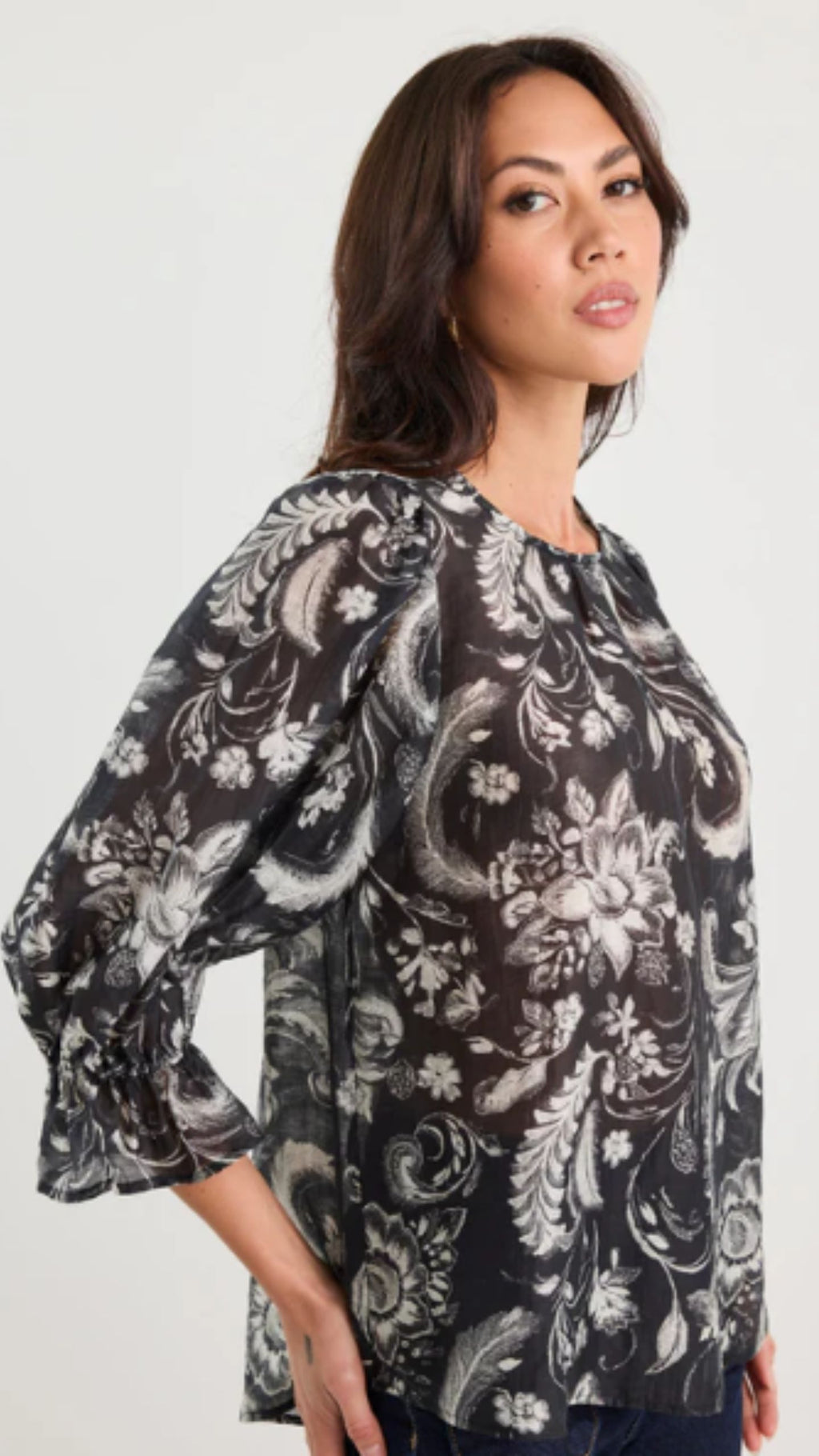 Briefly Frill Sleeve Crew Neck Top