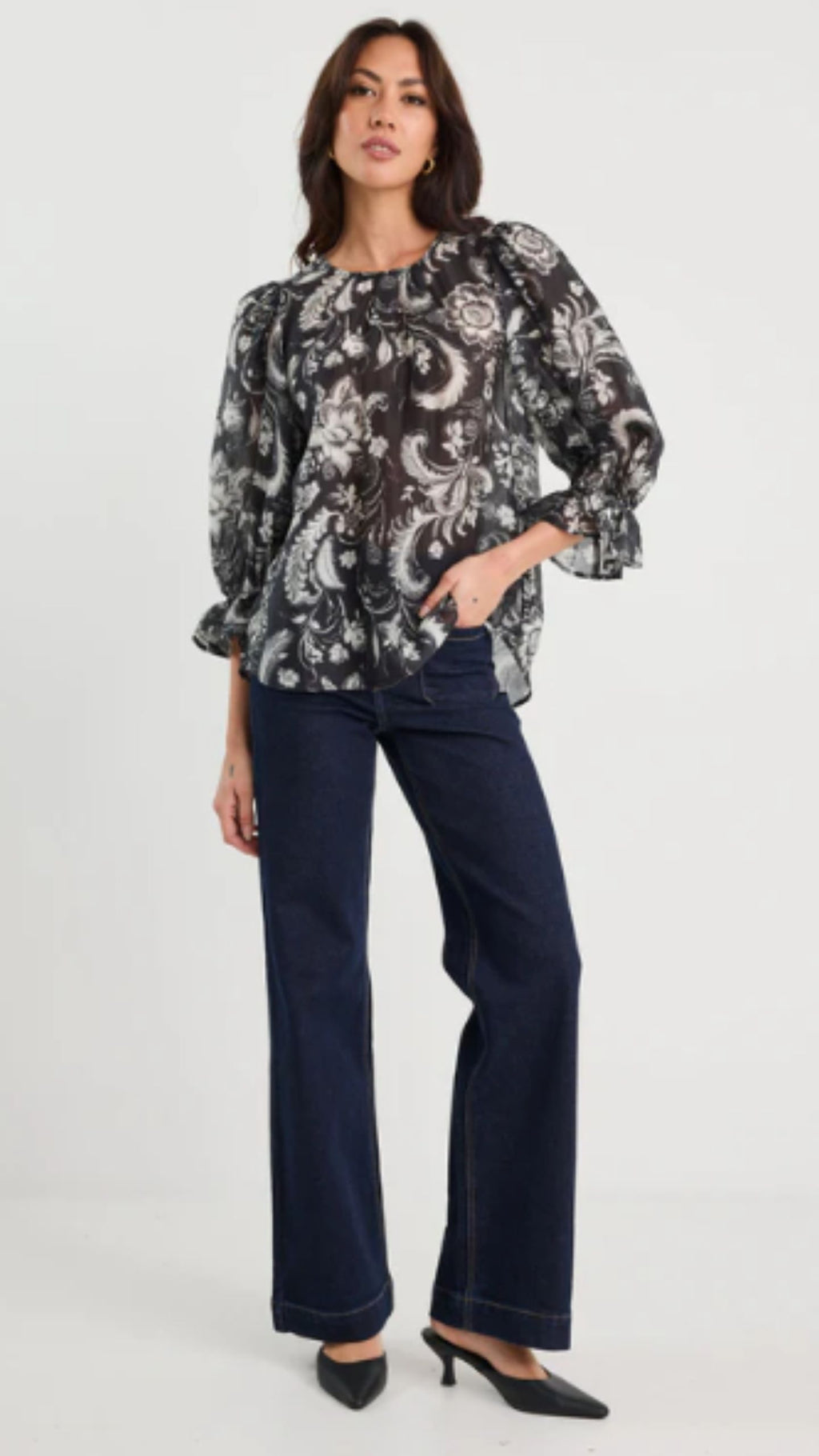 Briefly Frill Sleeve Crew Neck Top