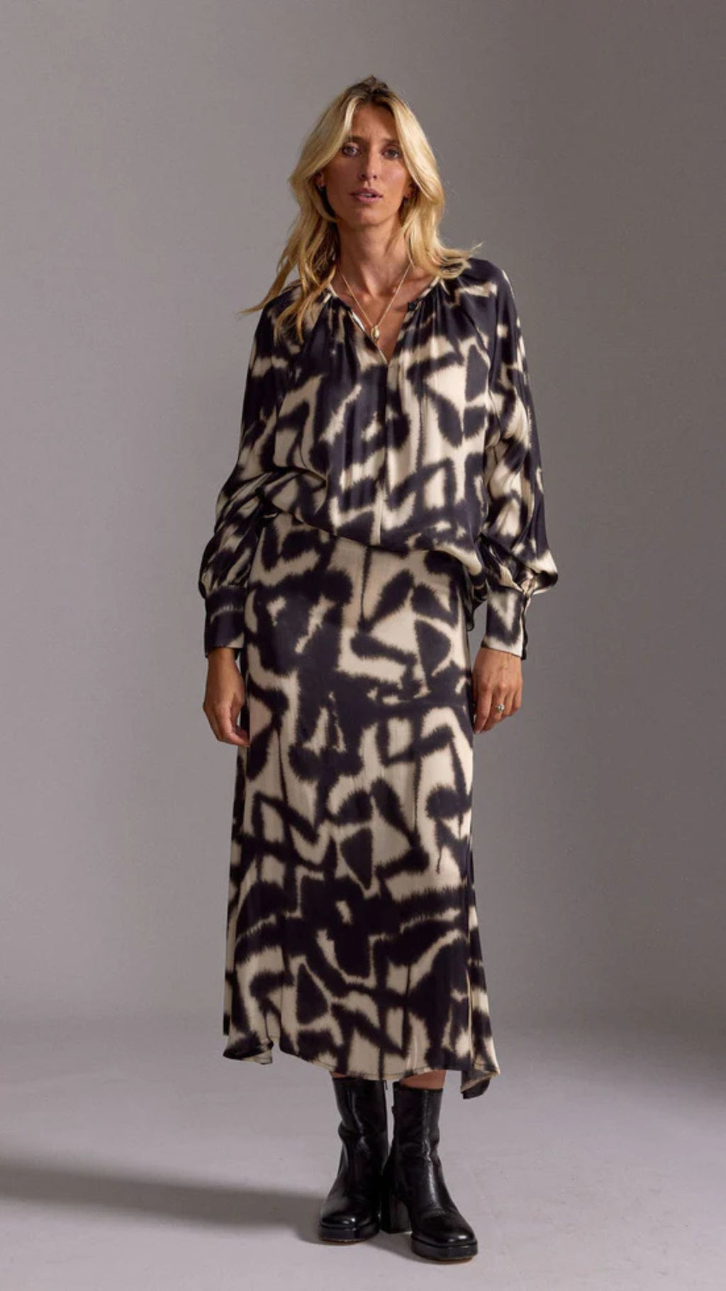 Ross Beige Fitted Printed Skirt