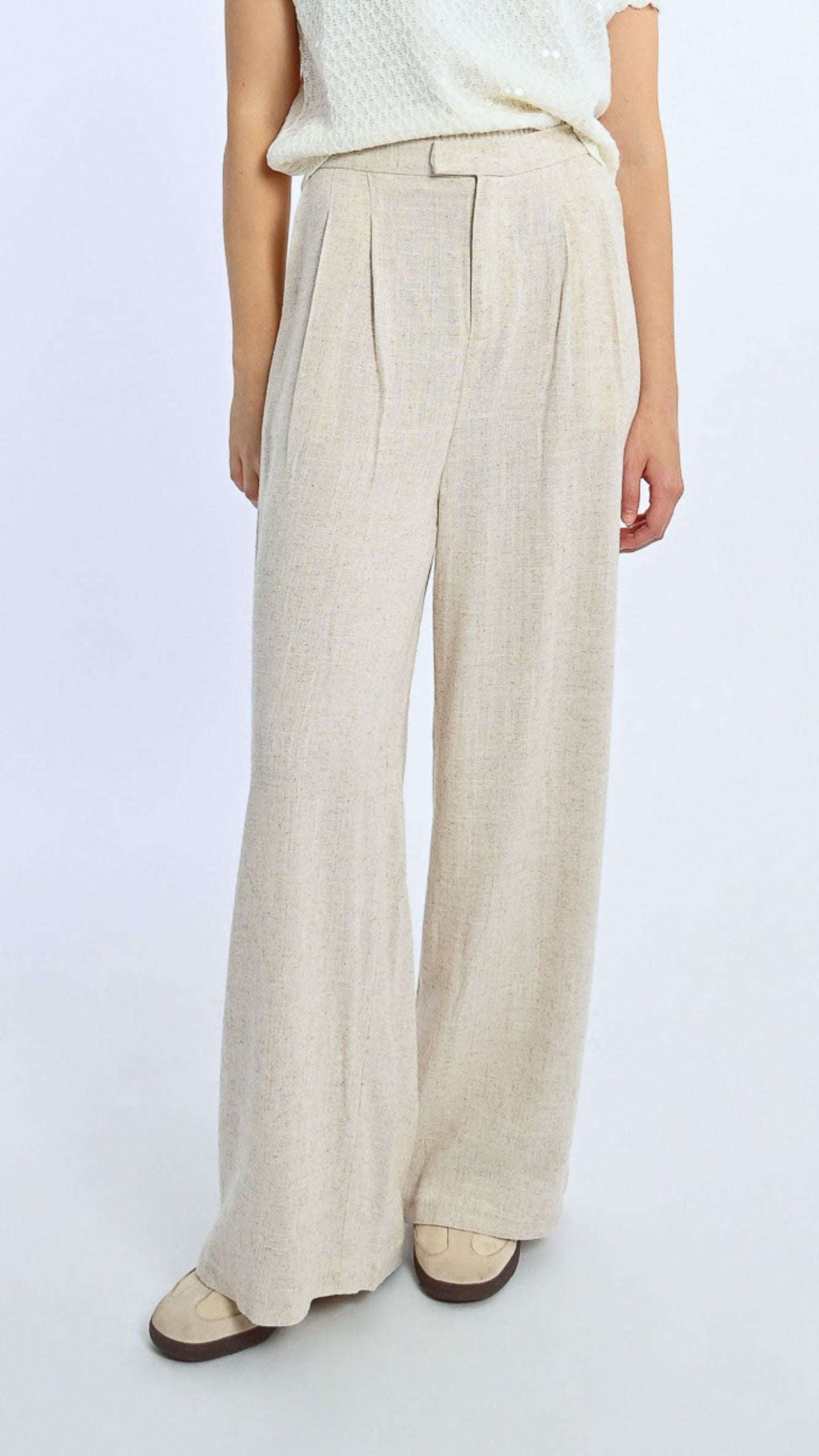 Tailored Wide Leg Pant