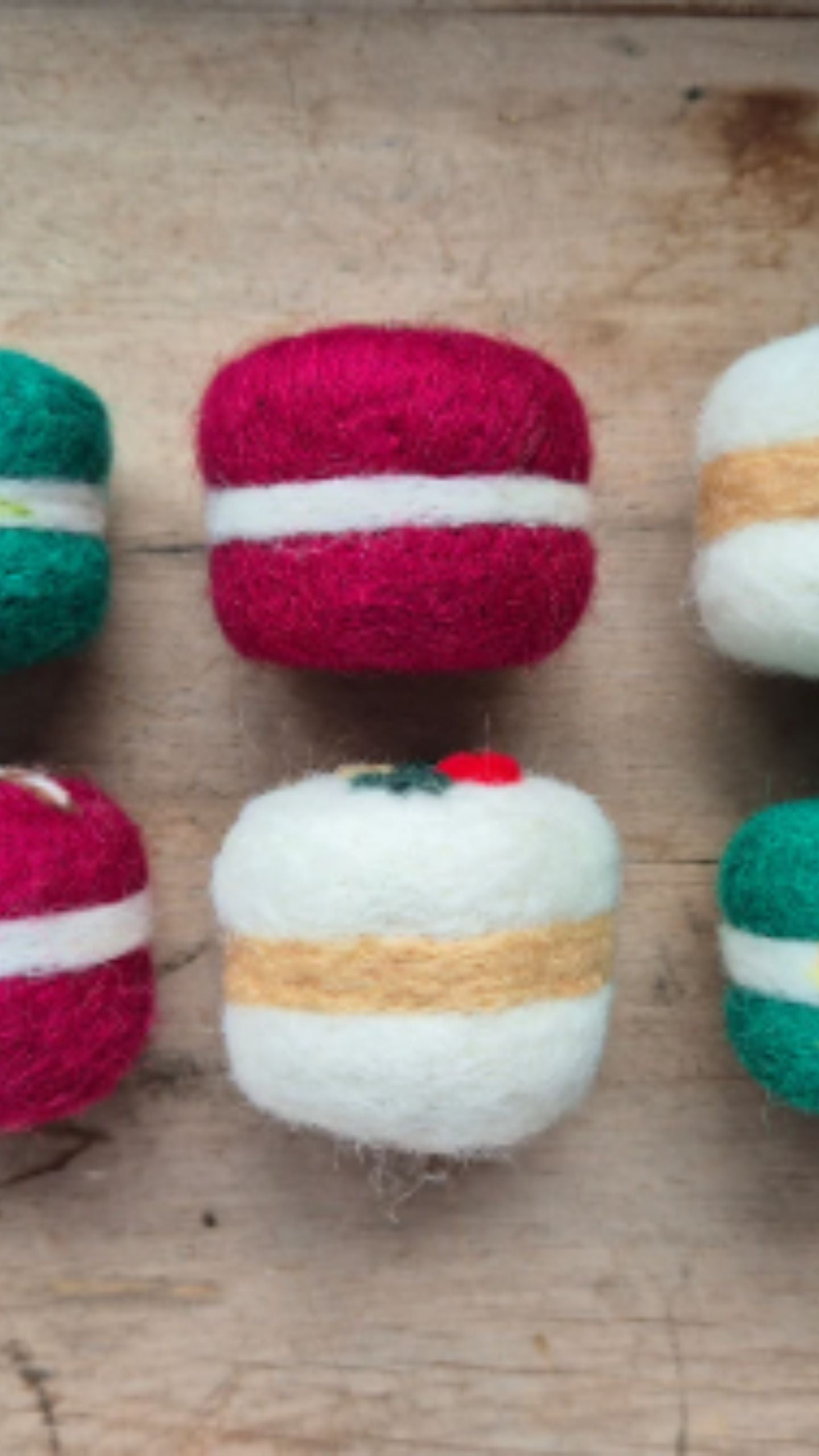 Christmas Macaroon set