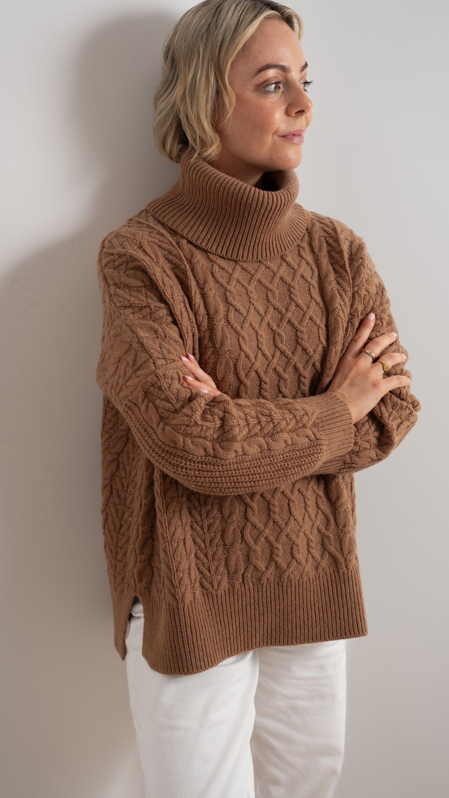 Merino Cable Rollneck - Camel