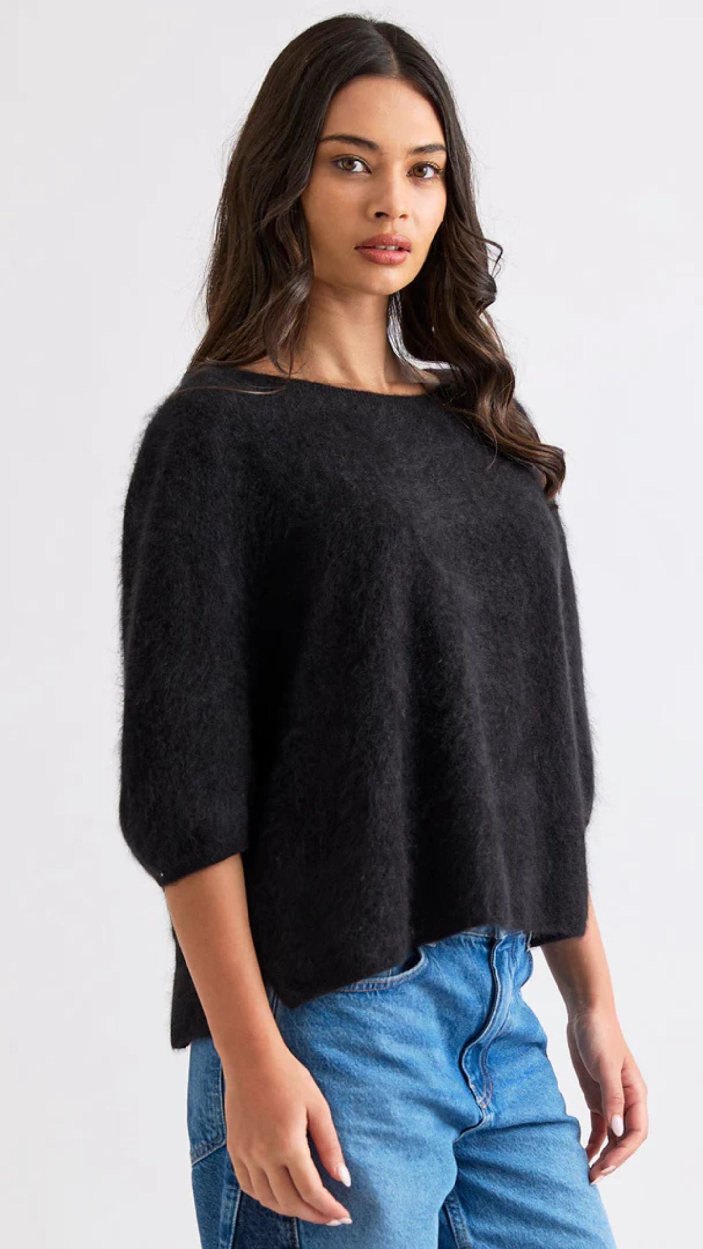 Eliza Tee