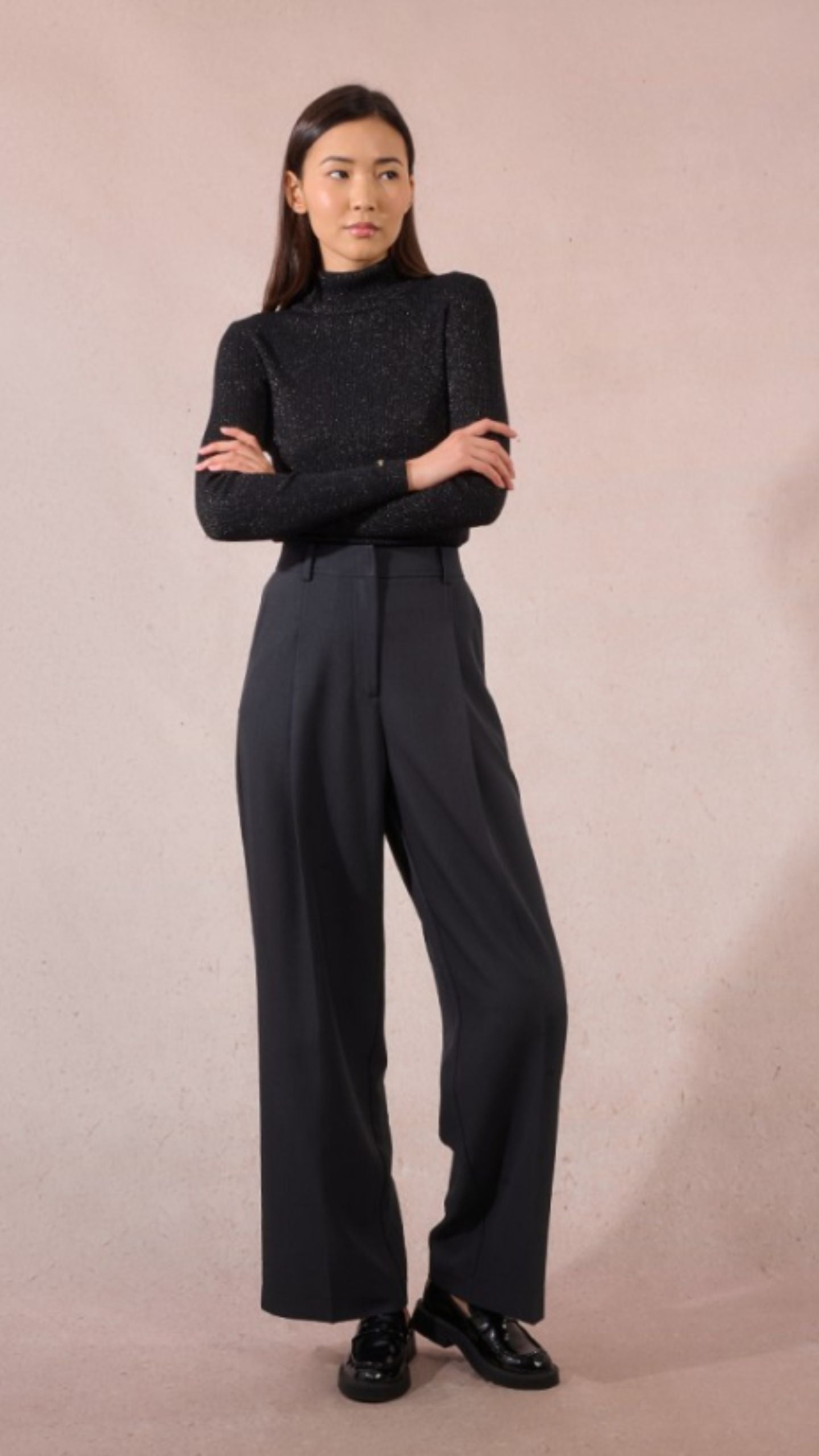 Wide Pleated Trousers