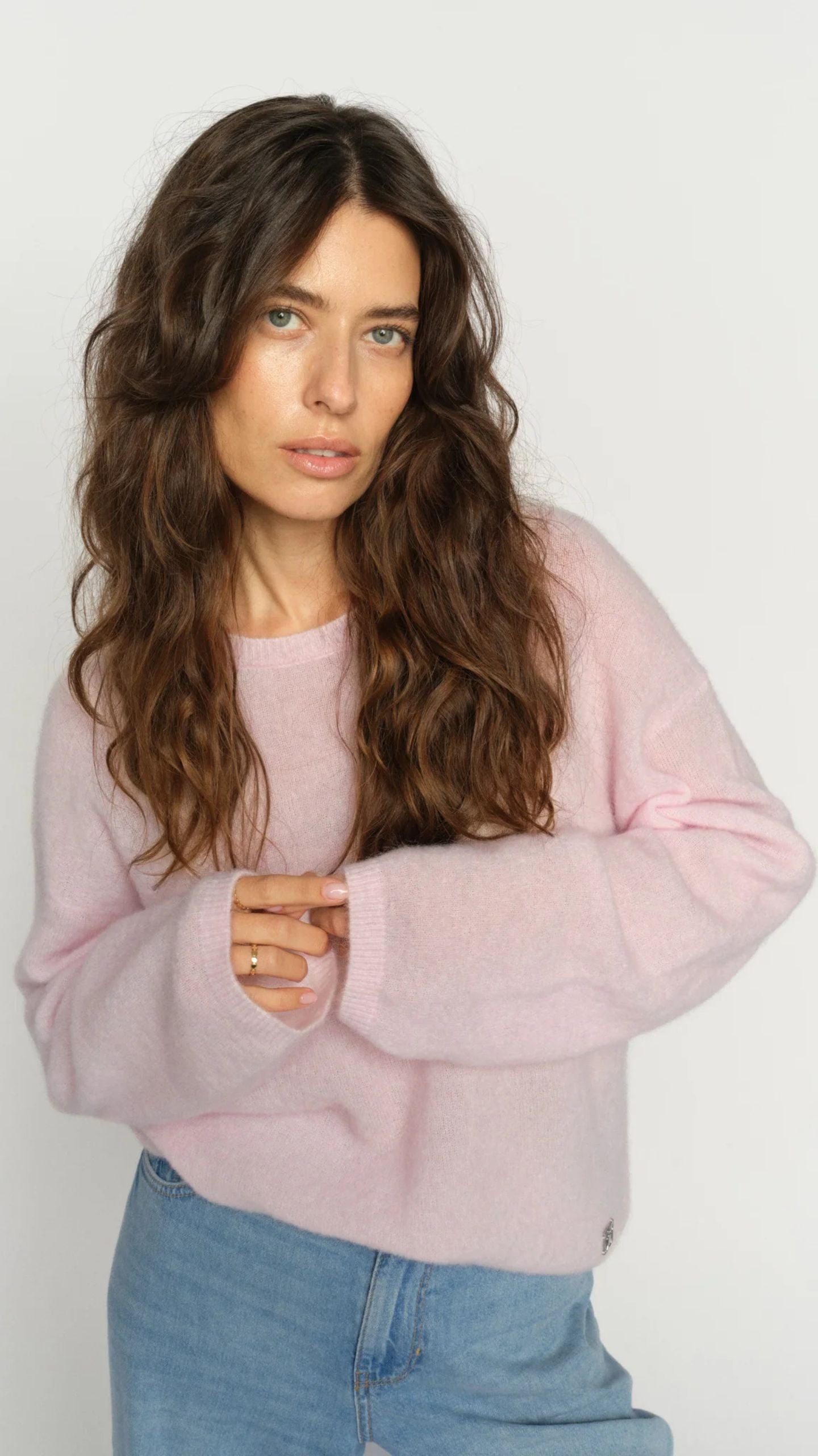 Mape O-Neck Knit