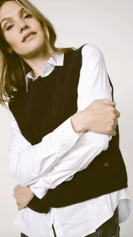 Almine Thora Knit Vest