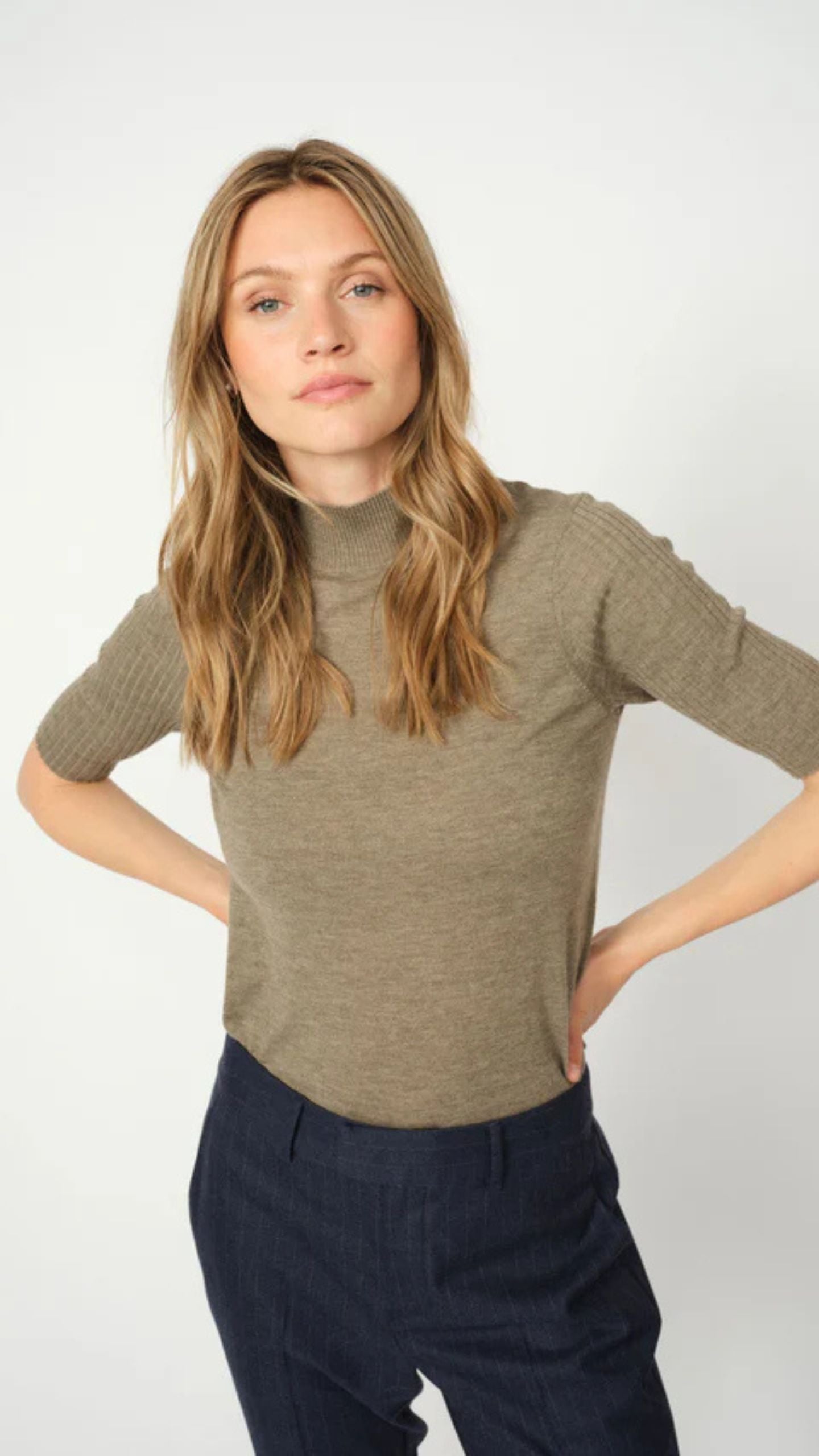 Relena Turtleneck SS Knit