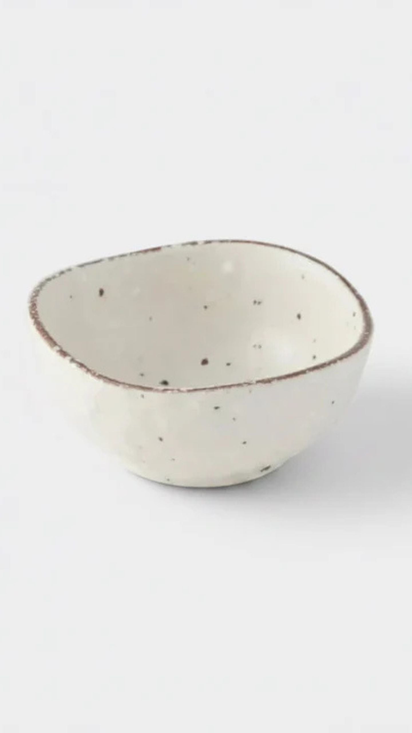 Uneven Sauce Dish