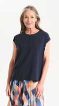 Petra Tee