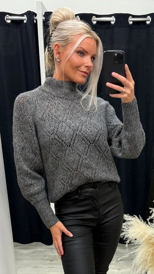 Shaila High Neck Pullover