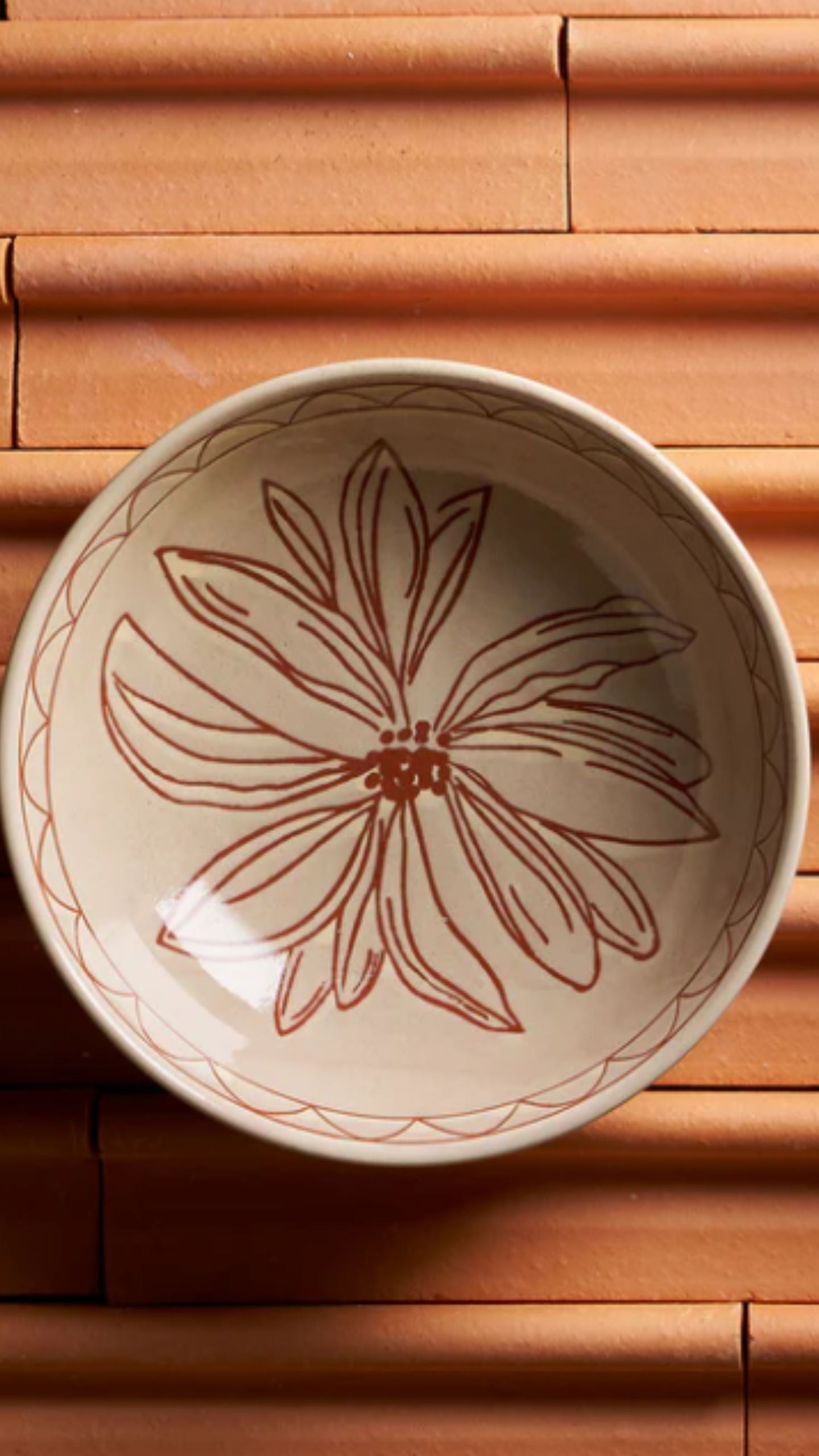 June's Daisy Bowl 20cm