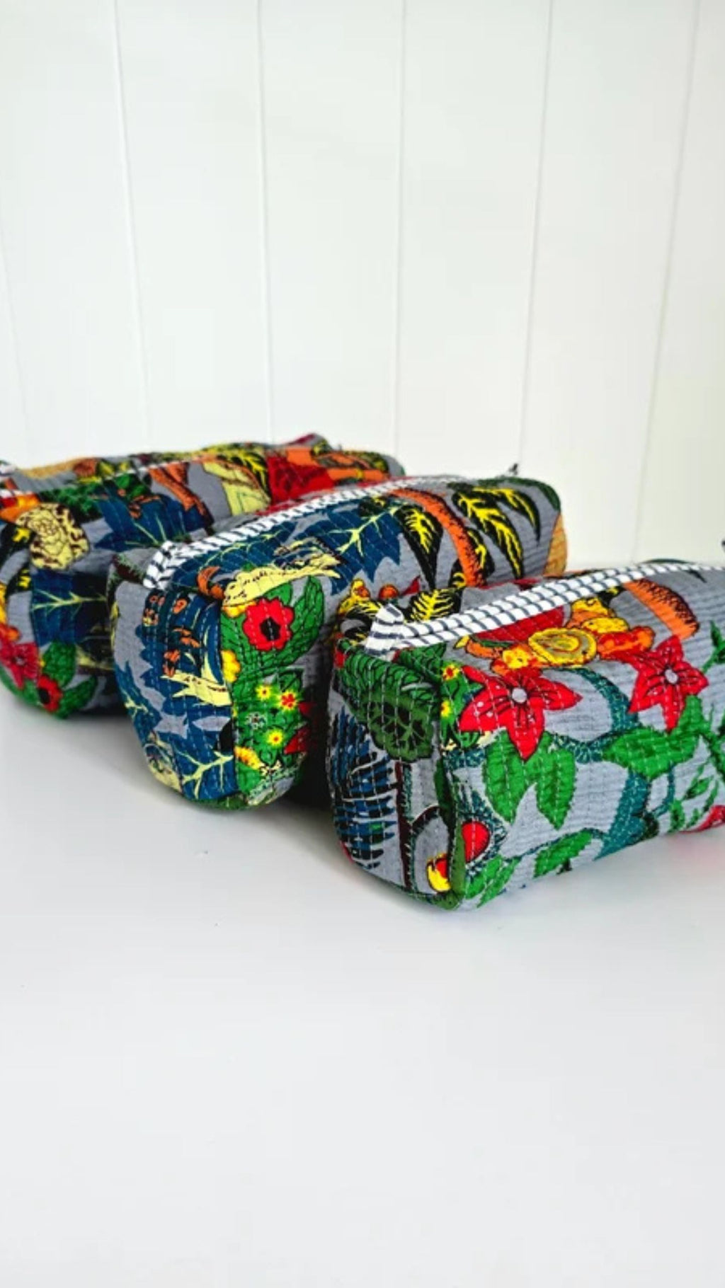 Makeup pouch - Large