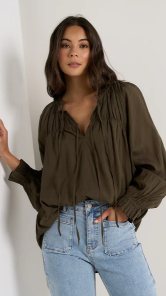 Artist Forest Voile LS Tie front top