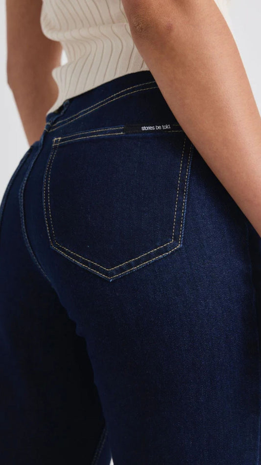 Farah High Rise Soft Flare Jean