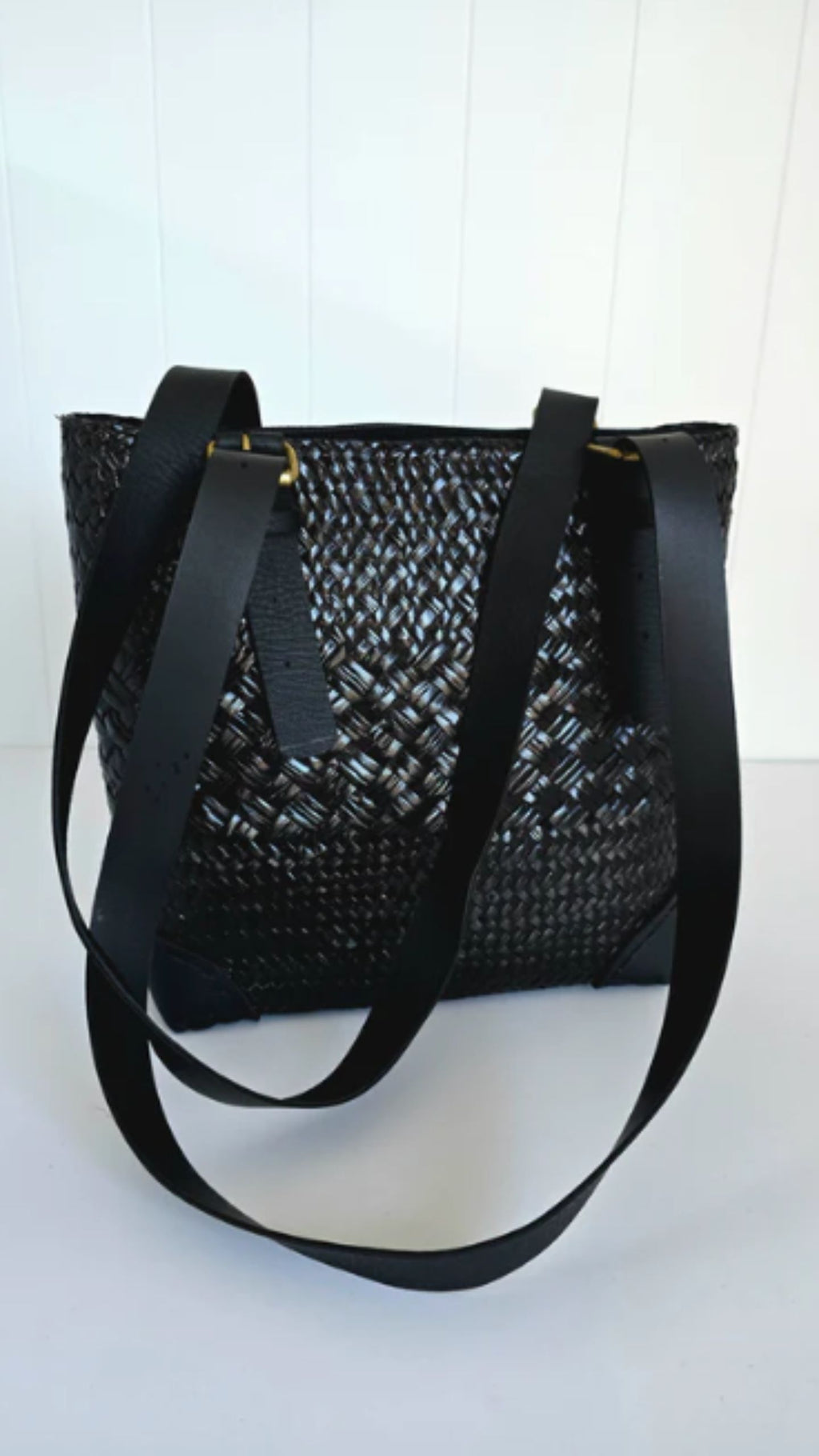 Suwan Tote Bag